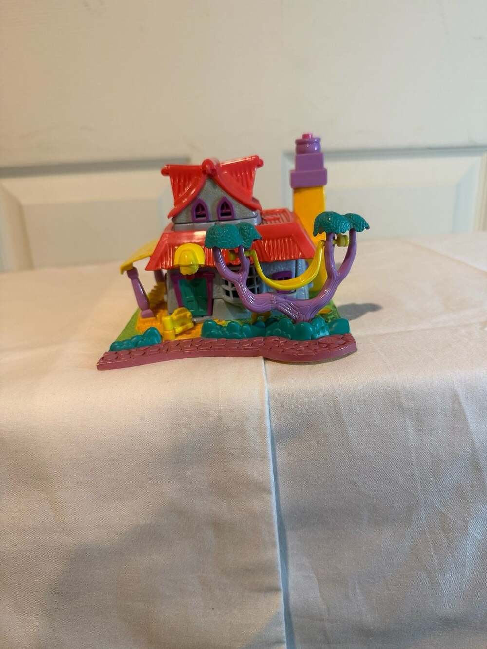Polly Pocket 1994 Light Up Kitty House Playset Animal Wonderland
